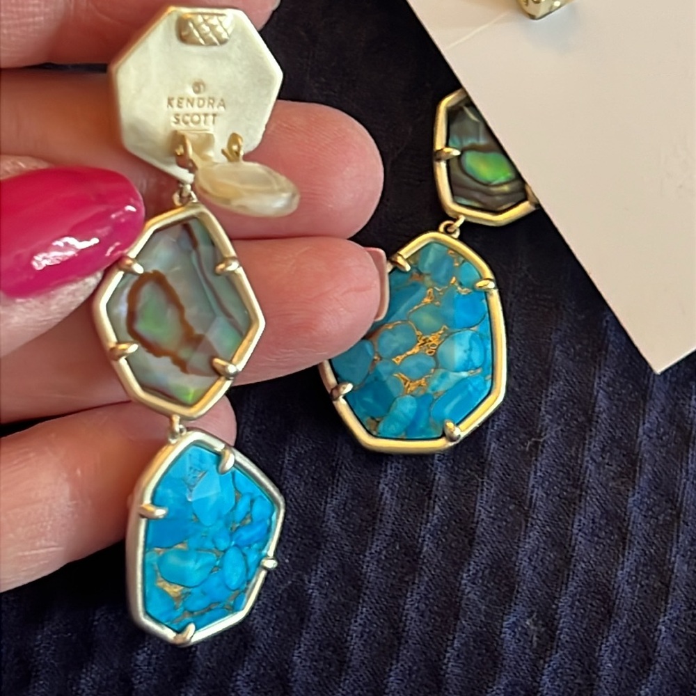 KENDRA SCOTT Nina Linear Matte Dangle Clip Earrings With Blue Mix Stones NWT - Picture 6 of 7